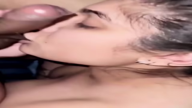 Nangi GF Ne BF Ka Lund Choos Kar Maal Piya -aBoss Stuffoi