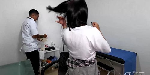 Medical consultation ends in Anal Sex (Lia Ponce)