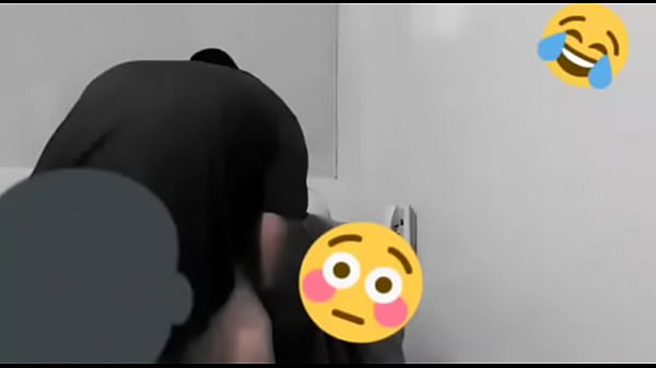 She wants me to record how I put her in homemade porn