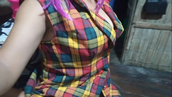 MI CLASE UNIVERSITARIA ME VISITA A MI CASA EN EL CAMPO!! LO VI MUY MUSCULADO Y LE PROPUESTE COSAS SEXUALES SUCIAS. PORNO CASERO REAL