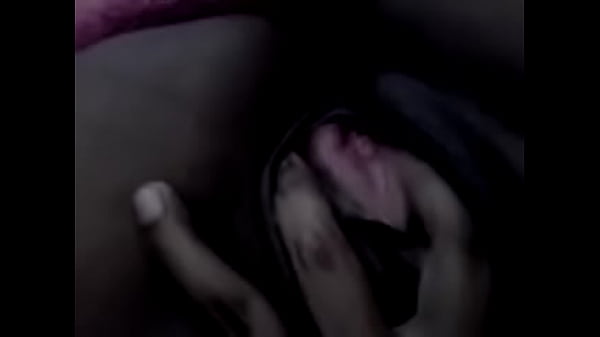 VENEZUELAN SLUT MASTURBATES PART 5
