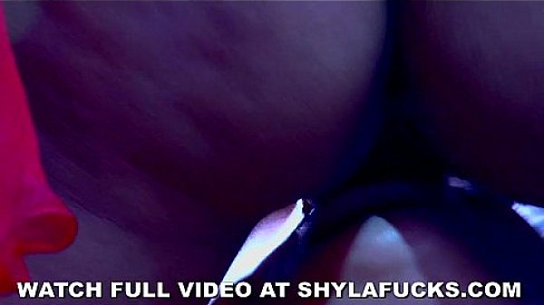 Shyla Stylez and Nika Noir are hot lesbos!