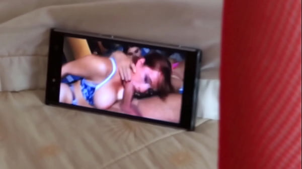My wife and her stepsister masturbate watching porn, they love to see huge cocks cumming