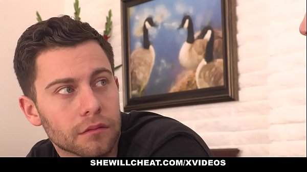 SheWillCheat - Esposa madura cachonda goteando mojada