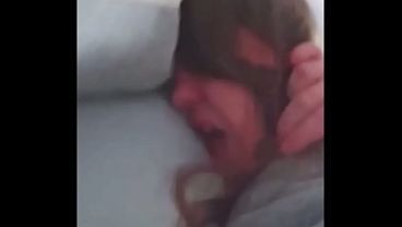 Esposa engaña a su marido en secreto Video casero picante