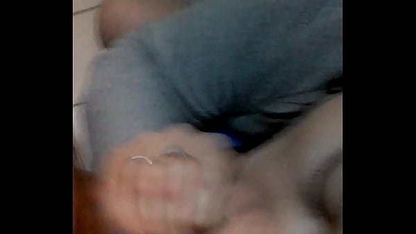 real amateur pareja baño público