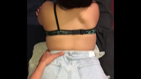 i8 YEAR OLD AMATEUR BROWN IN SHORTS PERFECT ASS