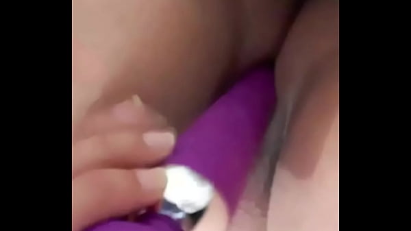 colombian's pussy getting filled with vibrator