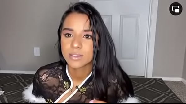 tetas latinas