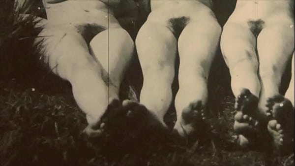 Coño peludo vintage en la era del vapor