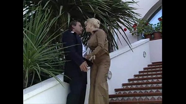 MILFs Chupando -